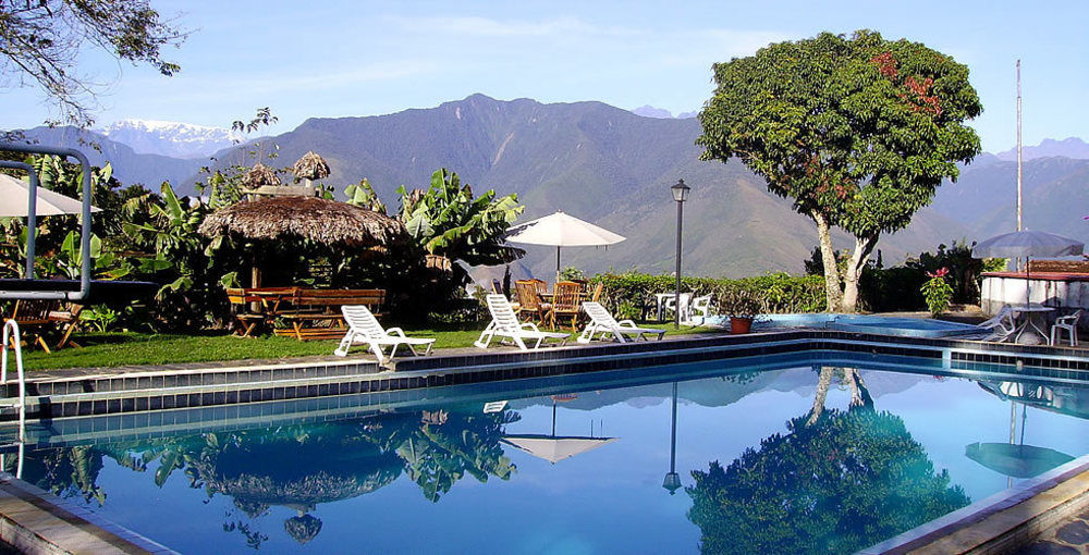 Hotel Gloria Coroico Esterno foto